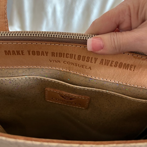 Consuela Market Tote - Picture 2 of 5